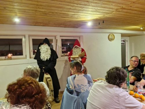 chlaus-2025-11-30-um-10.08.10 64504096